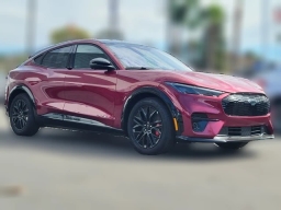 Ford Mustang Mach-E Premium AWD 2025