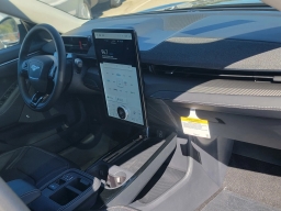 Ford Mustang Mach-E Premium AWD 2025