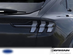 Ford Mustang Mach-E Premium AWD 2026