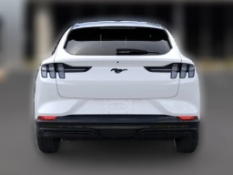 Ford Mustang Mach-E Premium AWD 2025