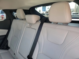 Ford Mustang Mach-E Premium AWD 2025