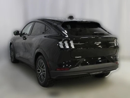 Ford Mustang Mach-E Premium AWD 2026