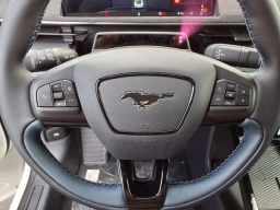 Ford Mustang Mach-E GT AWD 2026