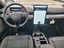 Ford Mustang Mach-E GT AWD 2025