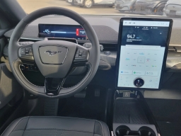 Ford Mustang Mach-E GT AWD 2025