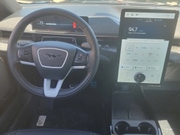 Ford Mustang Mach-E GT AWD 2025