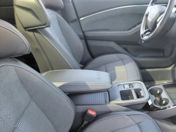 Ford Mustang Mach-E GT AWD 2025