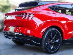 Ford Mustang Mach-E GT AWD 2026