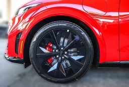 Ford Mustang Mach-E GT AWD 2026