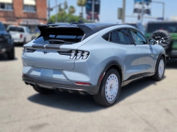 Ford Mustang Mach-E GT AWD 2025