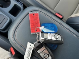 Ford Maverick LARIAT AWD SuperCrew 2026