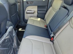 Ford Maverick LARIAT AWD SuperCrew 2026