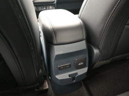 Ford Maverick LARIAT AWD SuperCrew 2026