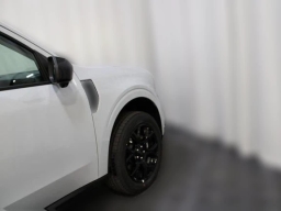 Ford Maverick LARIAT AWD SuperCrew 2025