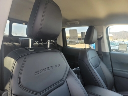 Ford Maverick LARIAT AWD SuperCrew 2025