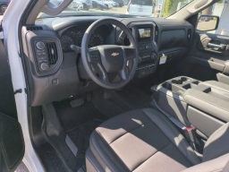 Chevrolet Silverado 1500 Work Truck 4WD Reg Cab 126" 2026