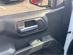 Chevrolet Silverado 1500 Work Truck 4WD Reg Cab 126" 2026