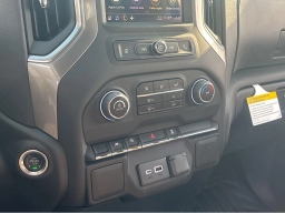 Chevrolet Silverado 1500 Work Truck 4WD Reg Cab 126" 2026