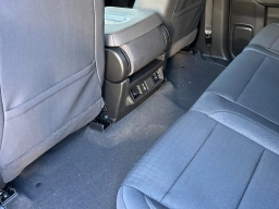 Chevrolet Silverado 1500 Custom 2WD Crew Cab 147" 2026