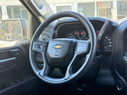 Chevrolet Silverado 1500 Custom 2WD Crew Cab 147" 2026