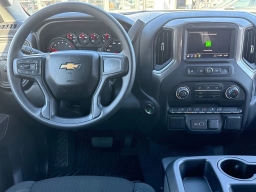 Chevrolet Silverado 1500 Custom 2WD Crew Cab 147" 2026