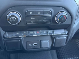 Chevrolet Silverado 1500 Custom 2WD Crew Cab 147" 2026