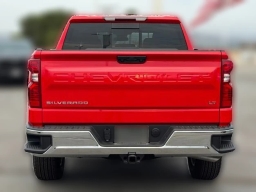 Chevrolet Silverado 1500 LT 2WD Crew Cab 147" 2025