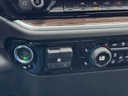 Chevrolet Silverado 1500 LT 2WD Crew Cab 147" 2025