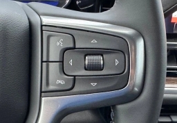 Chevrolet Silverado 1500 LT 2WD Crew Cab 147" 2025