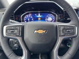 Chevrolet Silverado 1500 LT 2WD Crew Cab 147" 2025