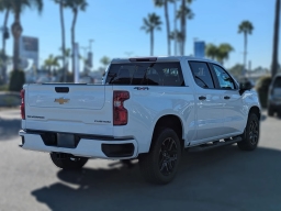 Chevrolet Silverado 1500 Custom 4WD Crew Cab 157" 2026