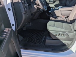 Chevrolet Silverado 1500 Custom 4WD Crew Cab 157" 2026