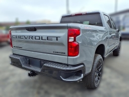 Chevrolet Silverado 1500 Custom Trail Boss 4WD Crew Cab 157" 2026