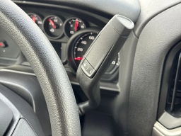 Chevrolet Silverado 1500 Custom Trail Boss 4WD Crew Cab 157" 2026