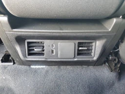 Chevrolet Silverado 1500 Custom Trail Boss 4WD Crew Cab 157" 2026