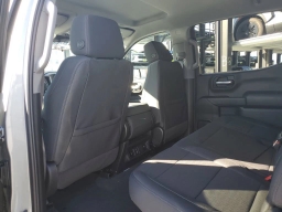 Chevrolet Silverado 1500 Custom Trail Boss 4WD Crew Cab 157" 2026