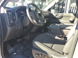 Chevrolet Silverado 1500 Custom Trail Boss 4WD Crew Cab 157" 2026