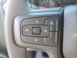 Chevrolet Silverado 1500 Custom Trail Boss 4WD Crew Cab 157" 2026