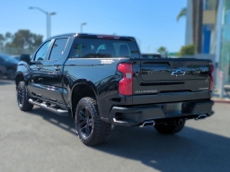 Chevrolet Silverado 1500 Custom Trail Boss 4WD Crew Cab 157" 2026