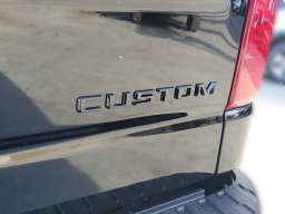 Chevrolet Silverado 1500 Custom Trail Boss 4WD Crew Cab 157" 2026