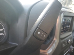 Chevrolet Silverado 1500 Custom Trail Boss 4WD Crew Cab 157" 2026