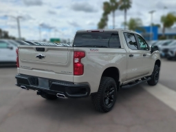 Chevrolet Silverado 1500 Custom Trail Boss 4WD Crew Cab 157" 2026