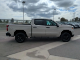 Chevrolet Silverado 1500 Custom Trail Boss 4WD Crew Cab 157" 2026