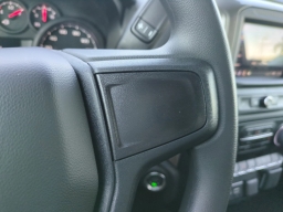 Chevrolet Silverado 1500 Custom Trail Boss 4WD Crew Cab 157" 2026