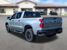 Chevrolet Silverado 1500 Custom Trail Boss 4WD Crew Cab 157" 2026