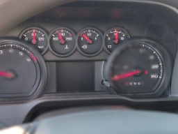 Chevrolet Silverado 1500 Custom Trail Boss 4WD Crew Cab 157" 2026