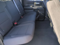 Chevrolet Silverado 1500 Custom Trail Boss 4WD Crew Cab 157" 2026