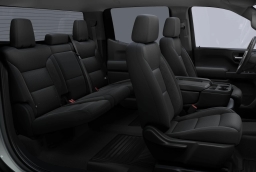 Chevrolet Silverado 1500 Custom Trail Boss 4WD Crew Cab 157" 2026