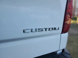 Chevrolet Silverado 1500 Custom Trail Boss 4WD Crew Cab 157" 2026