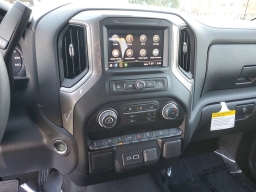 Chevrolet Silverado 1500 Custom Trail Boss 4WD Crew Cab 157" 2026